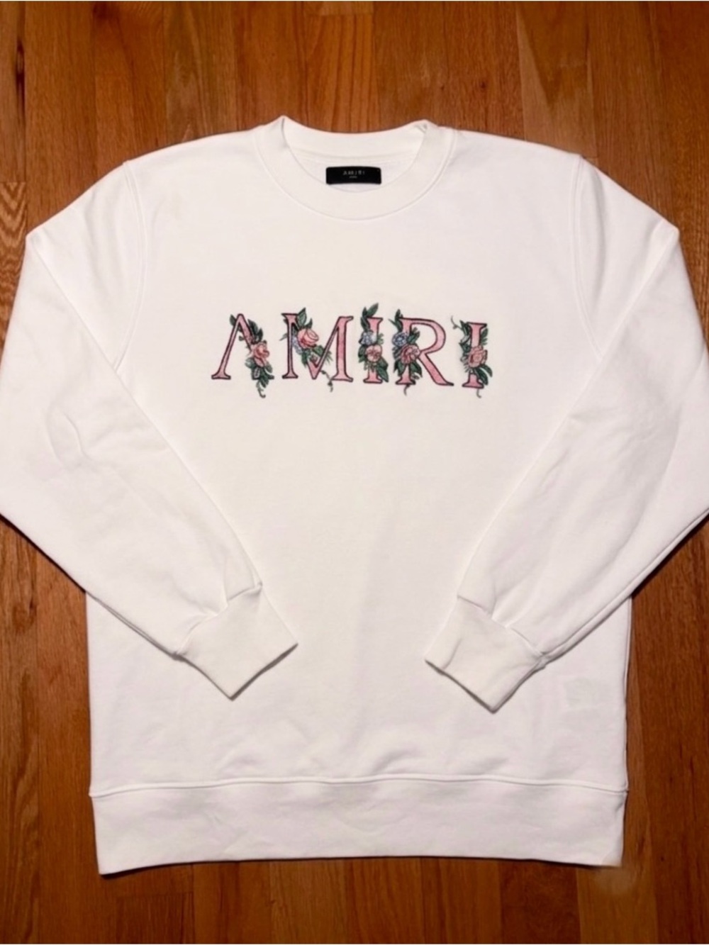 AMIRI White Floral Spellout Embroidered Sweatshirt 🔥